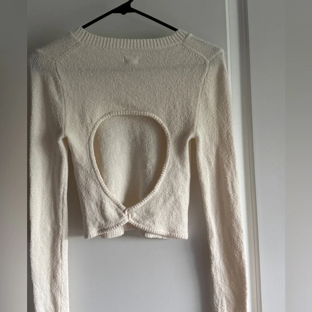 aerie elegant sleeve